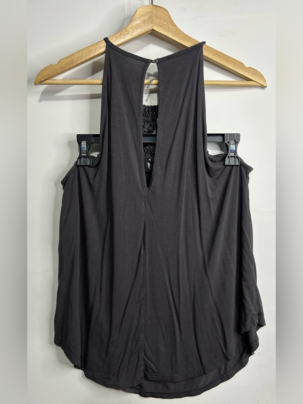 5 for $25🔥Soft & Sexy Aero Tank Braided Neckline Grey Top Large - Picture 2 of 5